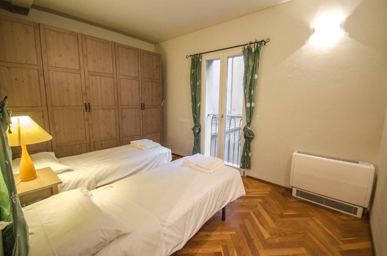 Azeglio Apartment, A Due Passi Da Piazza Maggiore Bologna Exteriör bild
