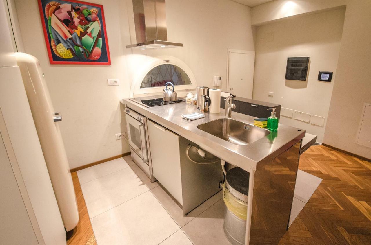 Azeglio Apartment, A Due Passi Da Piazza Maggiore Bologna Exteriör bild