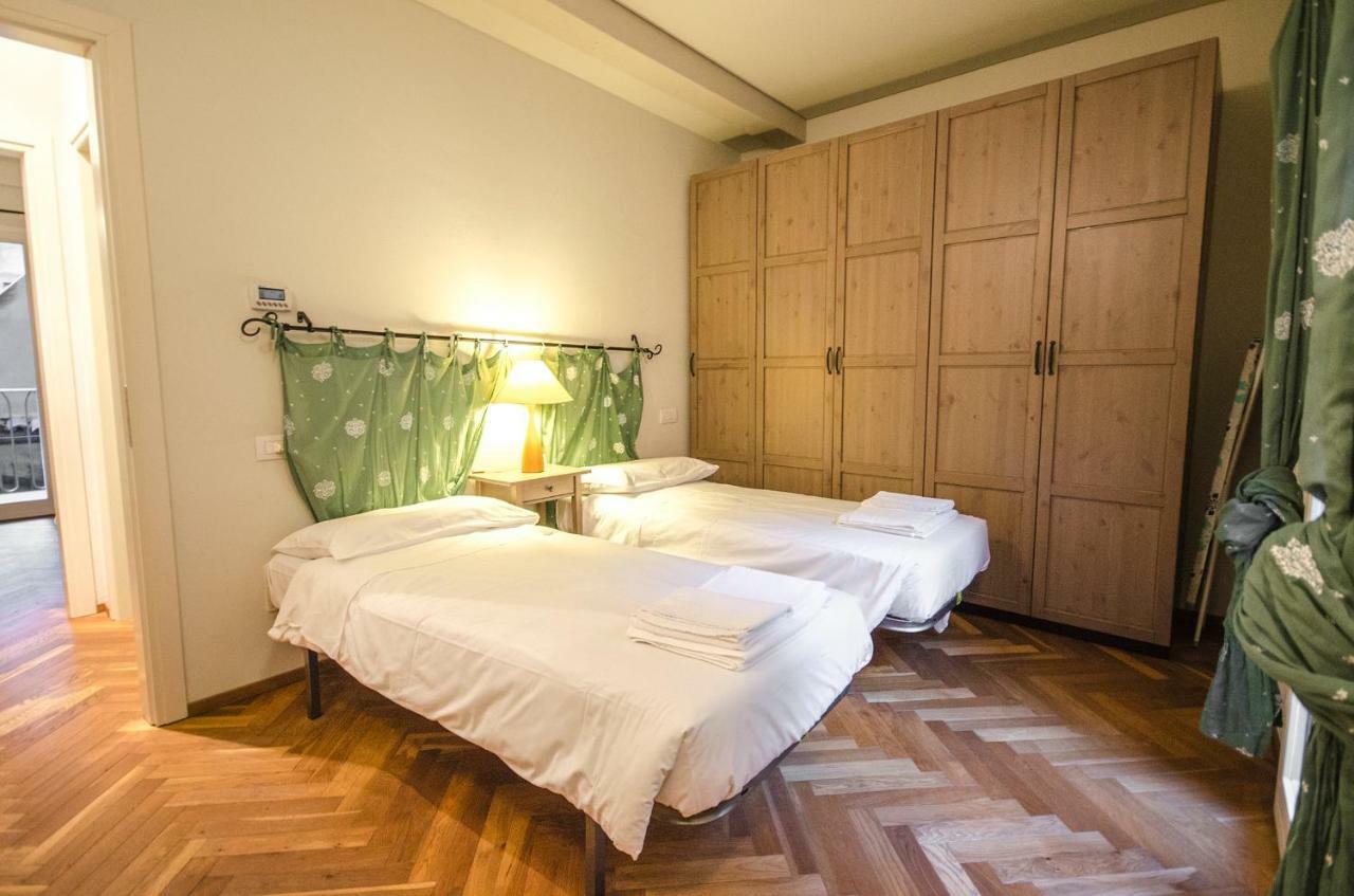 Azeglio Apartment, A Due Passi Da Piazza Maggiore Bologna Exteriör bild