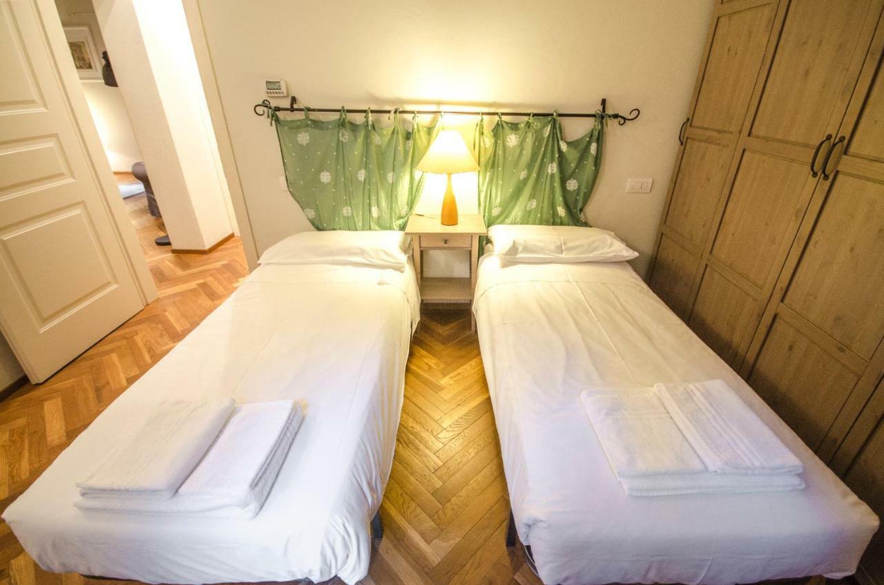 Azeglio Apartment, A Due Passi Da Piazza Maggiore Bologna Exteriör bild