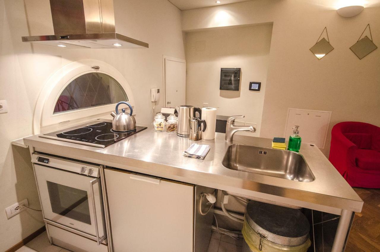 Azeglio Apartment, A Due Passi Da Piazza Maggiore Bologna Exteriör bild