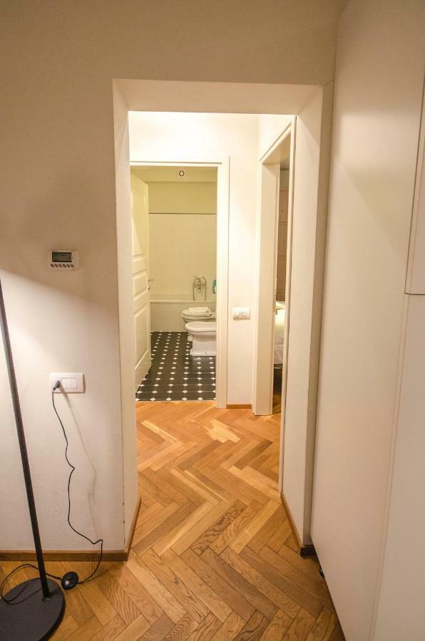 Azeglio Apartment, A Due Passi Da Piazza Maggiore Bologna Exteriör bild