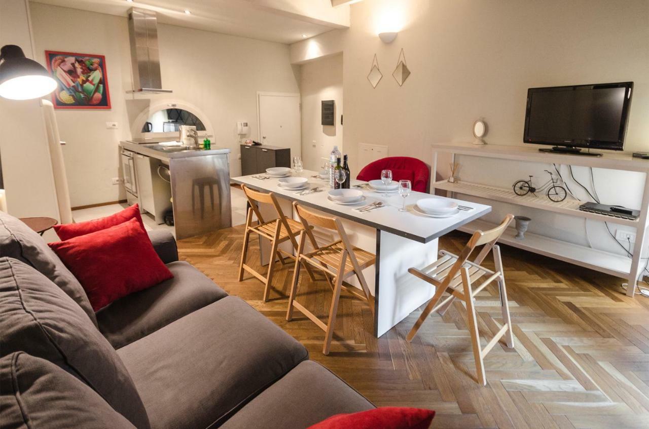 Azeglio Apartment, A Due Passi Da Piazza Maggiore Bologna Exteriör bild